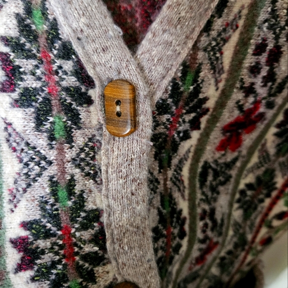 Gorgeous long Sweater Vest - Picture 2 of 5